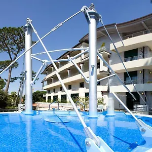 Acapulco Hotel
